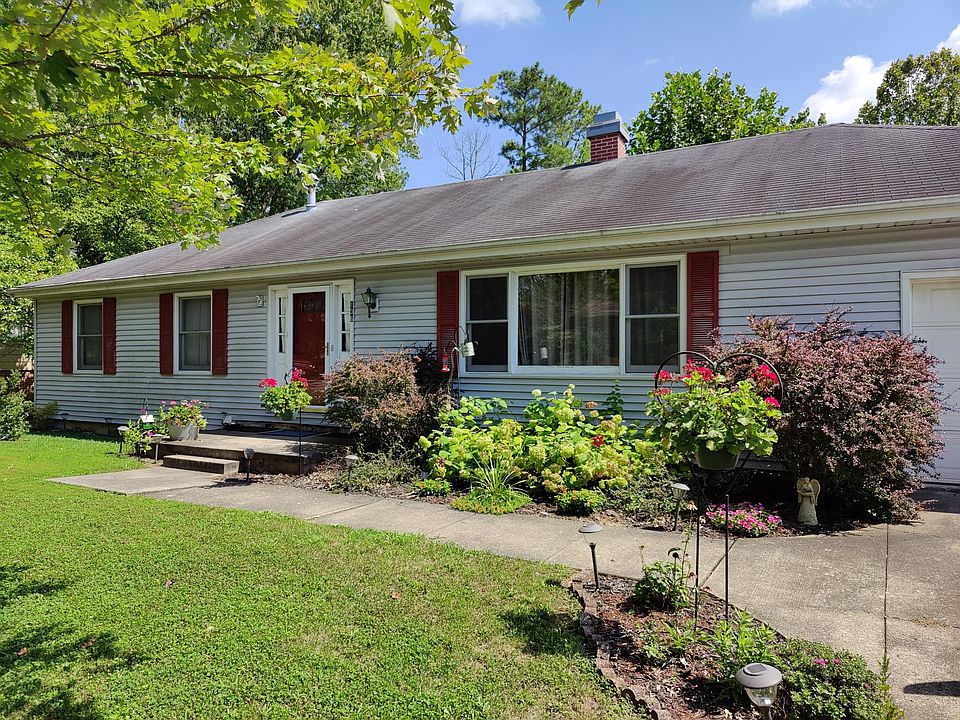 1st image of 136 Lamar Dr