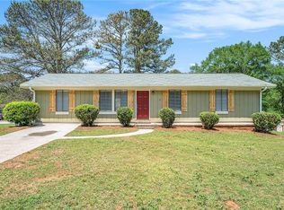 898 Doeskin Dr NW, Conyers, GA 30012