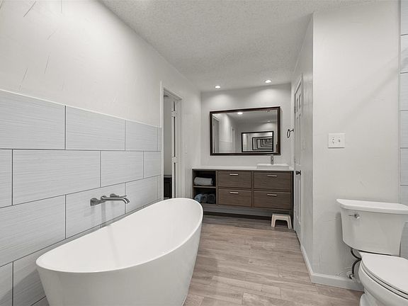 5th image of 2624 Dalgreen Ct