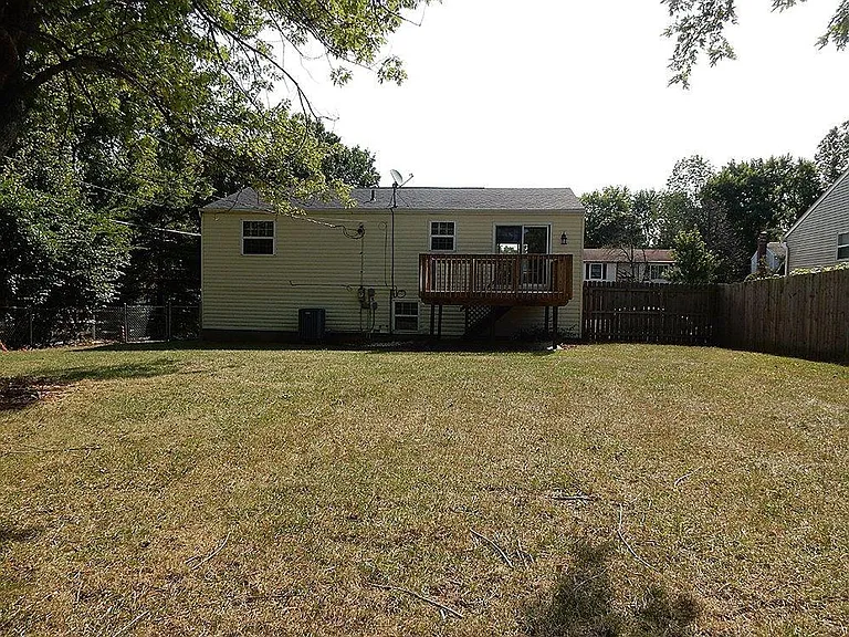 5067 Carter Ct — Photo 20