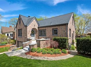 1633 38th St, Des Moines, IA 50310