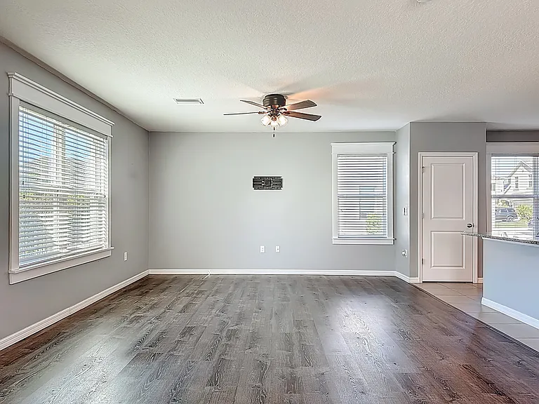 5202 San Palermo Dr — Photo 34