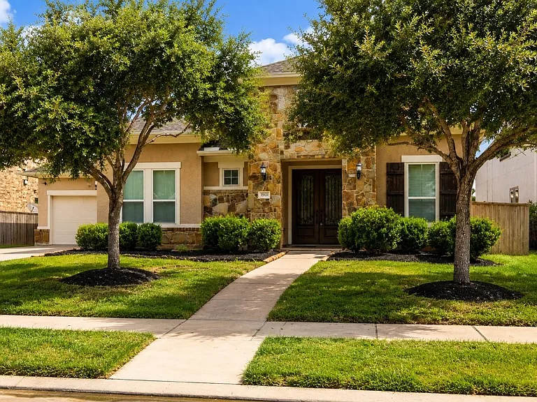 28426 Tanner Crossing Ln — Photo 2