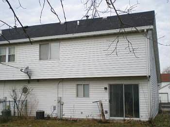 5th image of 1751 Goddard Ln