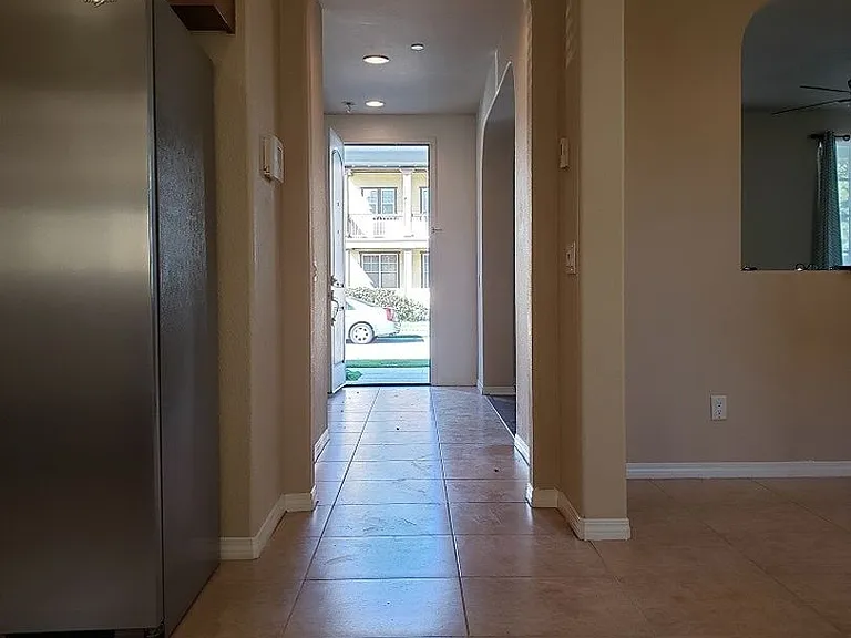 730 Nile River Dr — Photo 6