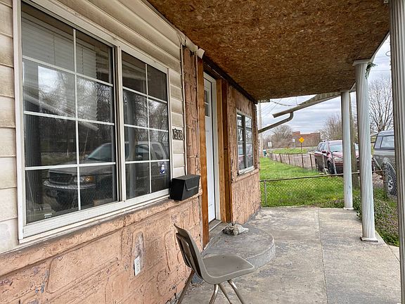 3rd image of 1528 Madison St