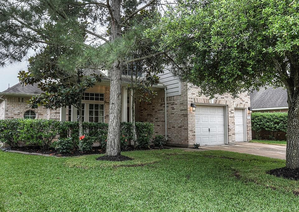 1st image of 7306 Hollow Field Ln