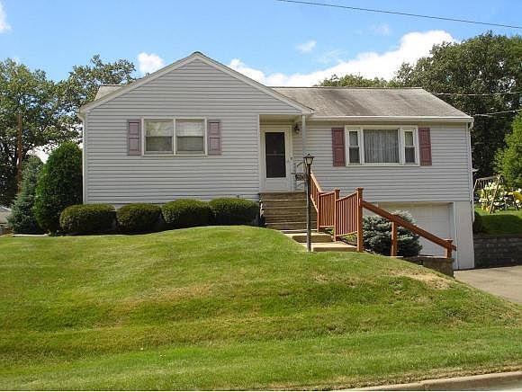 1st image of 301 Beckwith Ave