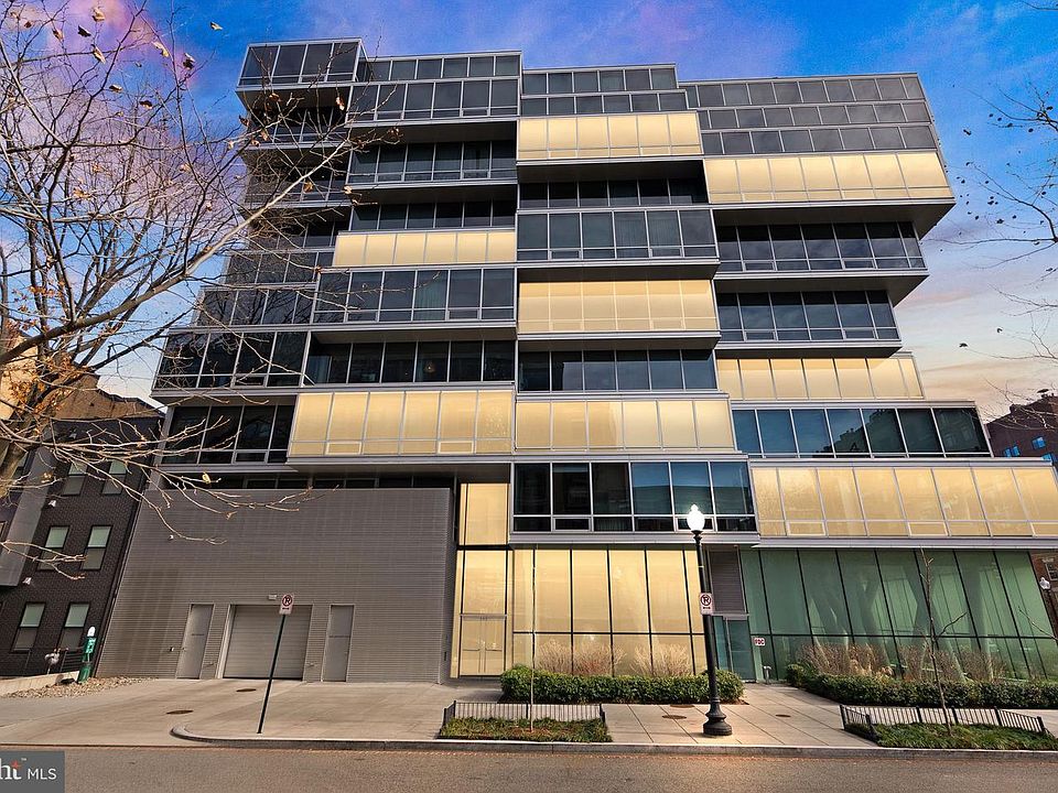 1st image of 1111 24th St NW Unit 27