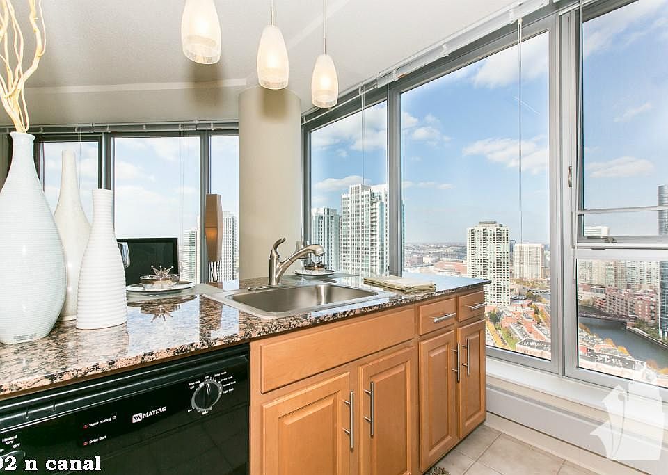 1st image of 302 N Canal St #1315