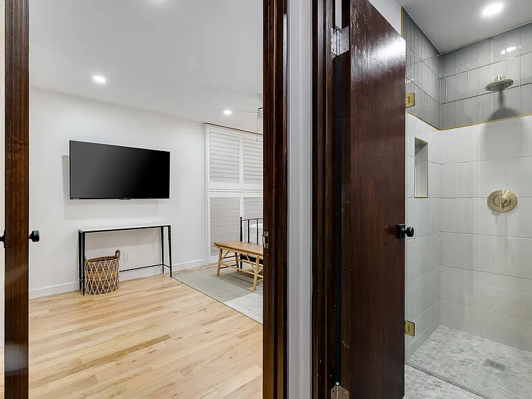 7158 Joyce Way — Photo 67