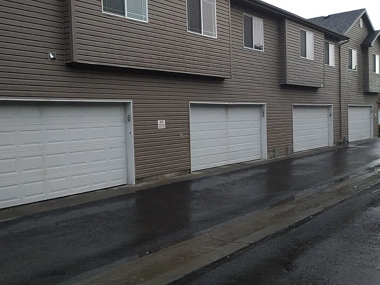 520 W 1570 N #104 — Photo 2