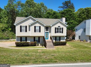 1001 Pine Valley Rd, Gainesville, GA 30501