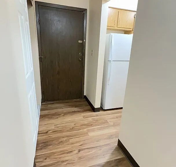Brookside Apartments — Photo 12