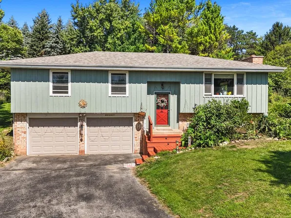 W293S3017 Ancestral DRIVE, Waukesha, WI 53188