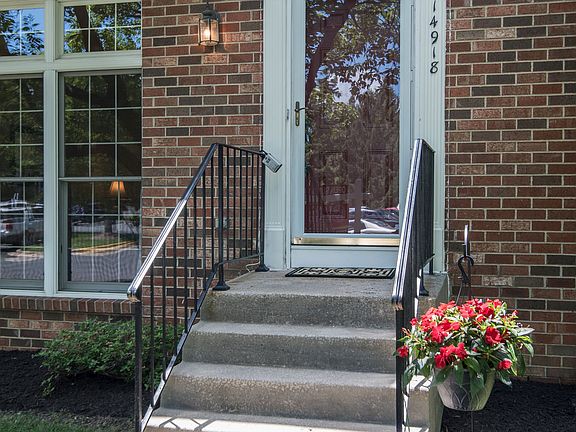 2nd image of 14918 Forest Landing Cir