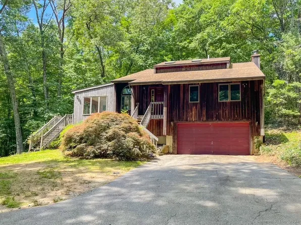 34 Edgarton Road, Columbia, CT 06237