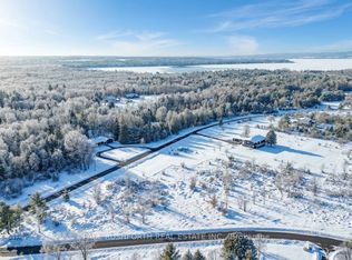 42 Wagon Dr, Ottawa, ON K0A 1T0