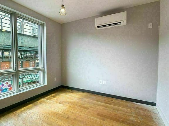 5th image of 12 Jefferson St #B1a