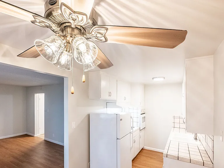 776 Deland Ave, SJ — Photo 10