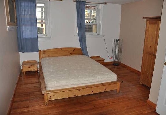 2nd image of 7412 19th Ave #2
