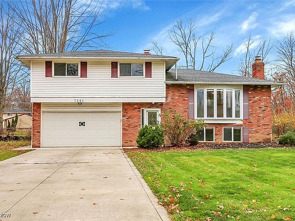 2nd image of 7391 Truman Ct