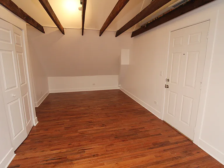 1362 N Bosworth Ave #4A — Photo 16