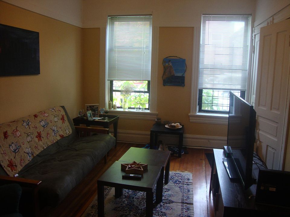 1st image of 1311 N Bosworth Ave