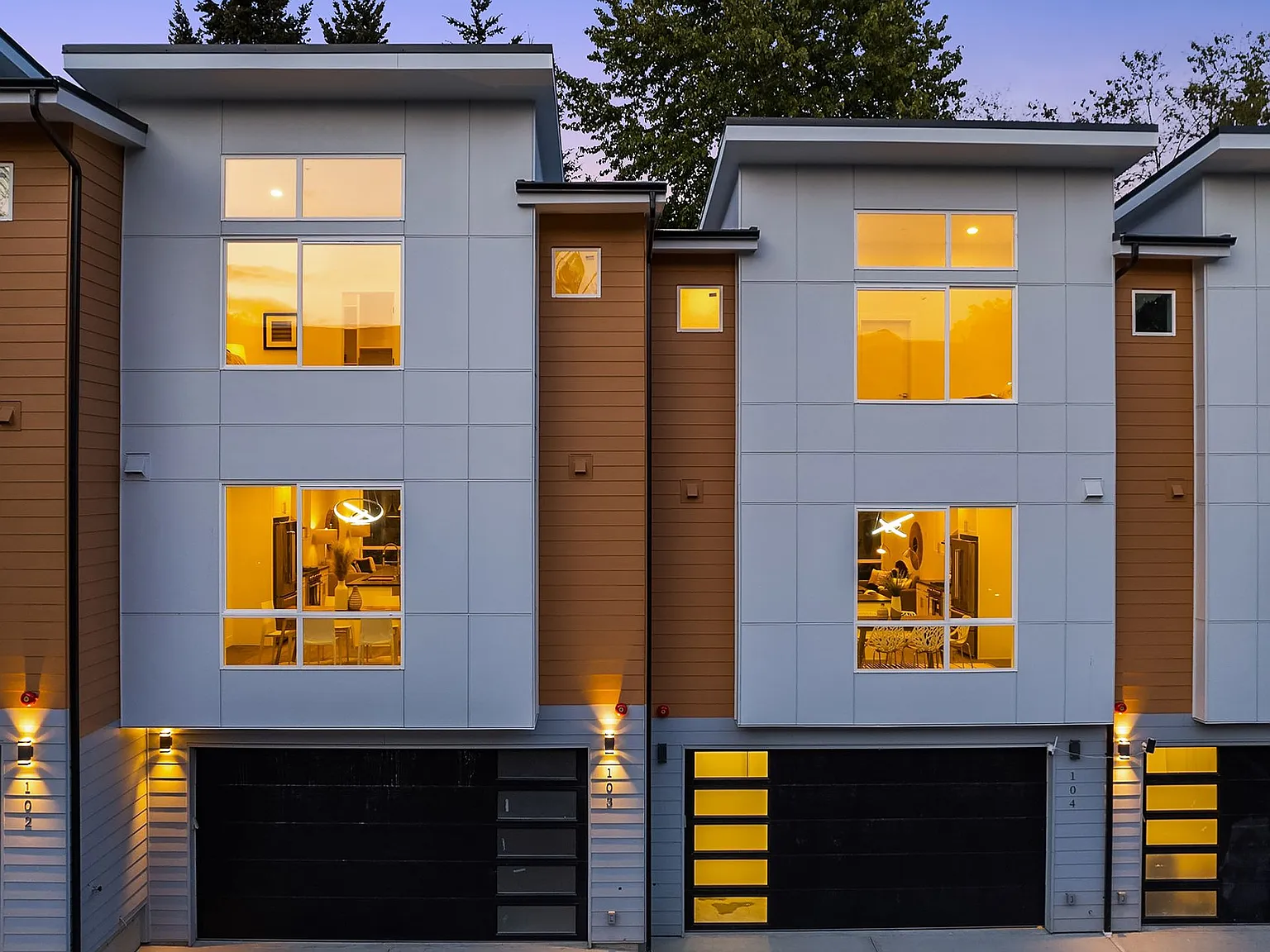 Hiatt Park Townhomes — Photo 4