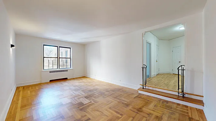 Rented by Bond New York | media 1