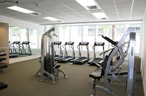 1750 N Bayshore Dr #3111 — Photo 21