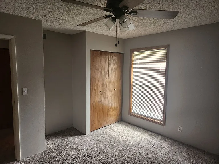 Pleasant Court Apartments — Photo 7