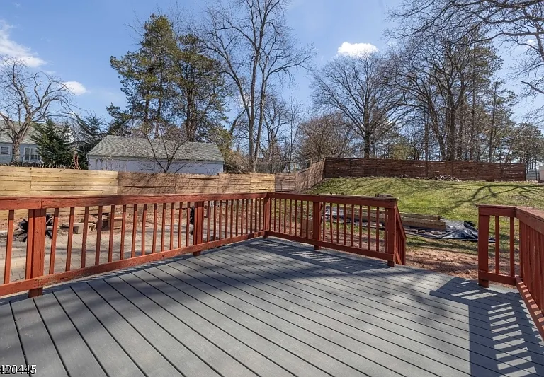 955 Liberty Ave — Photo 20