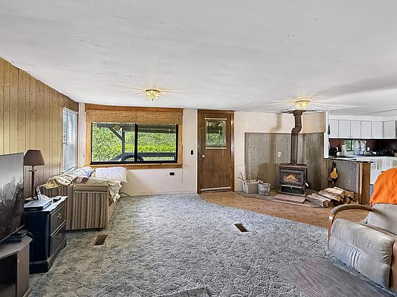 3rd image of 1116 Halls Stream Road
