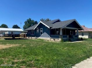 314 Avenue H, Grandview, WA 98930