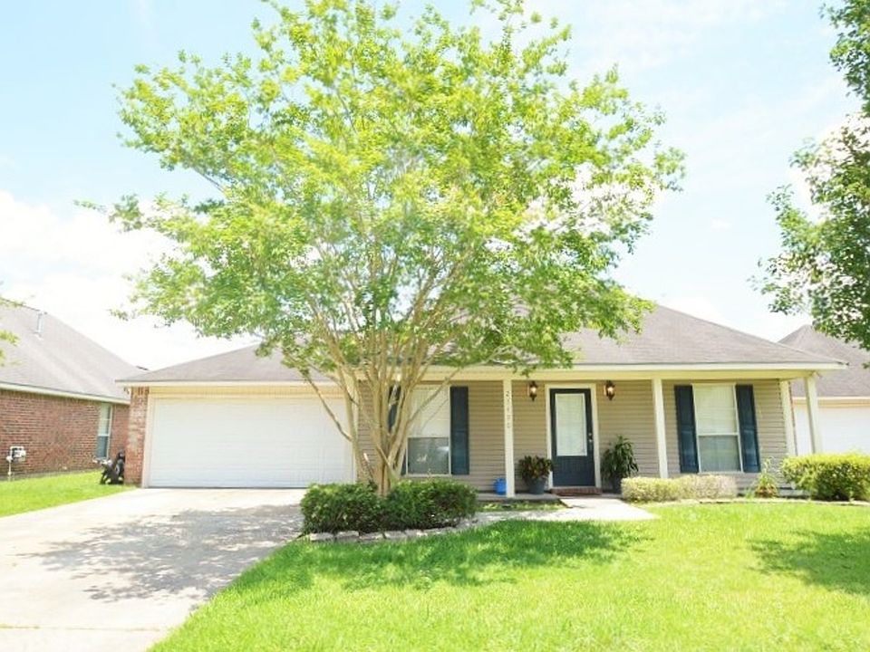1st image of 23490 Springhill Dr