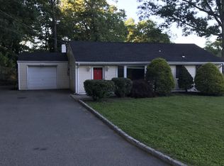 12 Mountain Ridge Dr, Wayne, NJ 07470