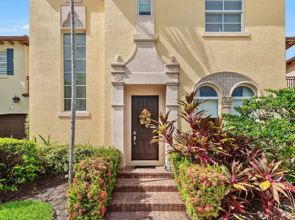 115 VIA POINCIANA Lane, Boca Raton, FL 33487