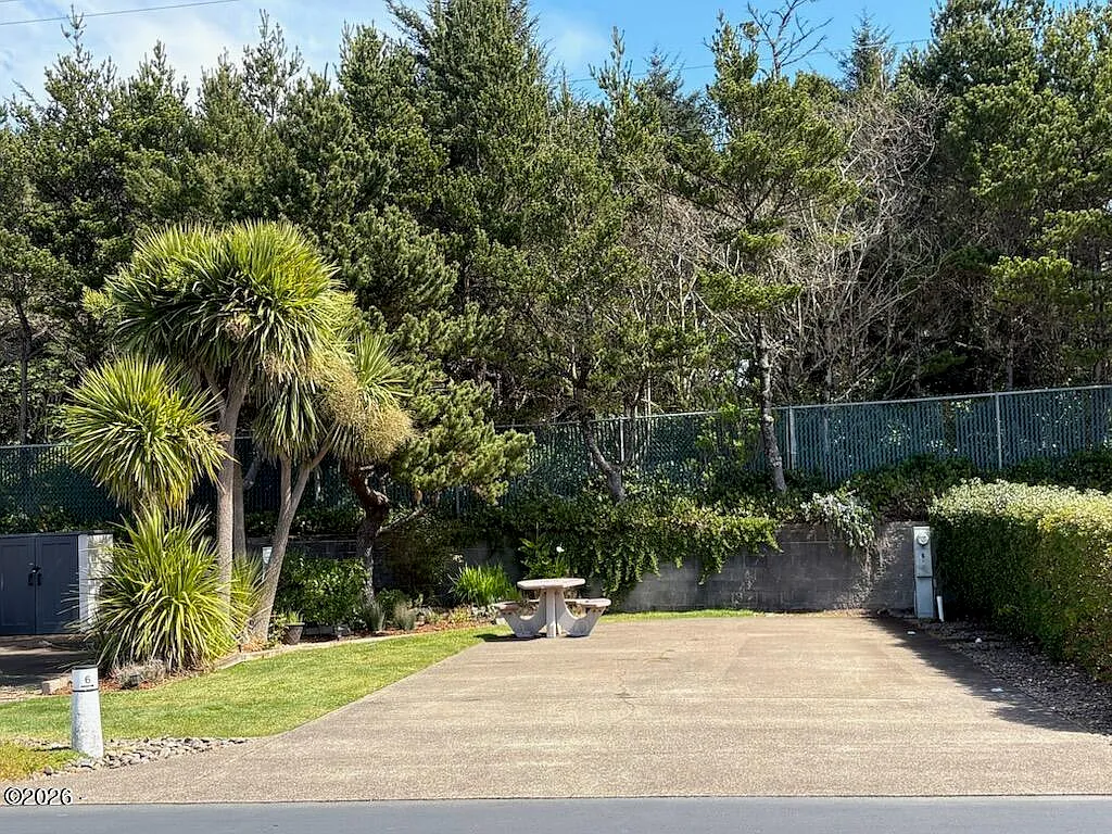 6225 N Coast Hwy Lot 6 photo 1