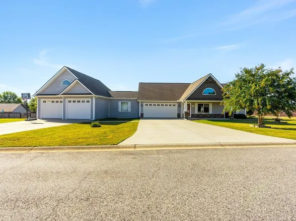 272 Gala Ln, Inman, SC 29349