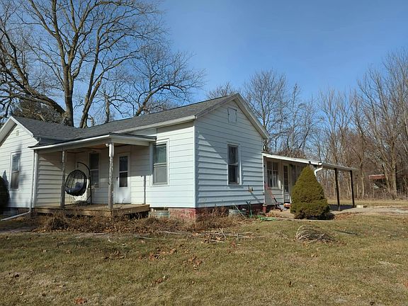 3rd image of 401 E 1st St