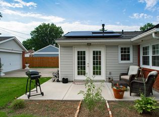 3502 Meadow Ct, Louisville, KY 40218