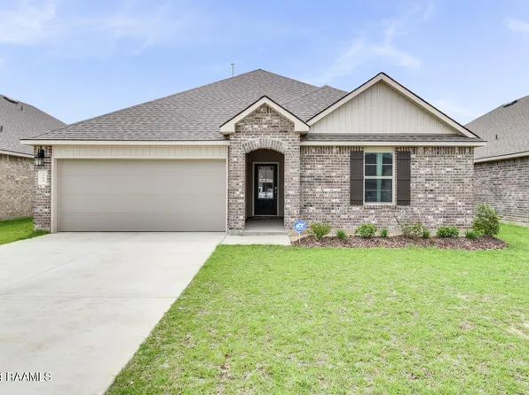 142 Broussard Hill Dr, Broussard, LA 70518