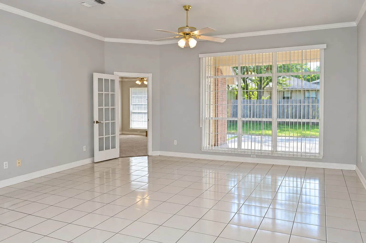 4 bed, 2190 sqft, $1,795 — Photo 4