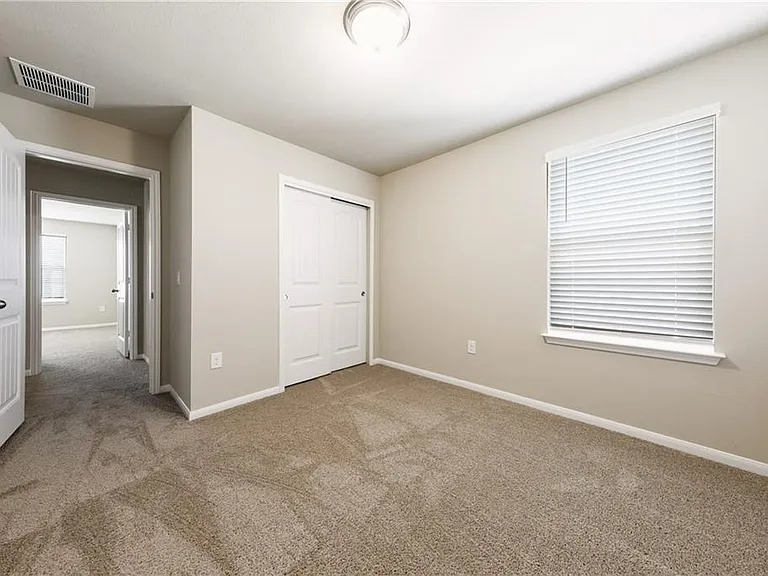 7217 Branrust Dr — Photo 36