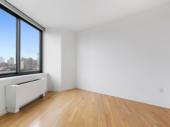 4th image of 230 Ashland Pl APT 12B