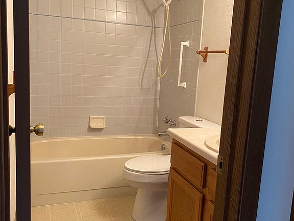 3rd image of 225 E 8th Ave APT A6