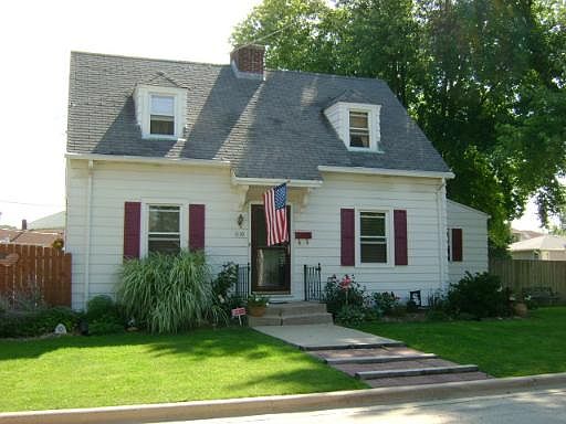 1st image of 1110 N Catherine St