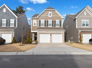 302 Bedivere Ln, Durham, NC 27703