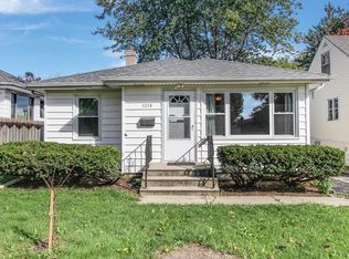 1216 Kelly Ave, Joliet, IL 60435